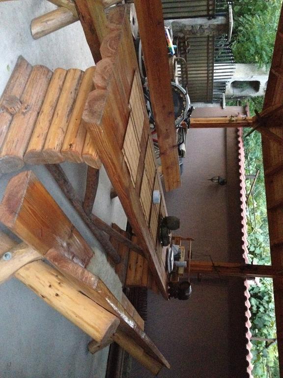 Villa Casa Darius à Novaci-Străini Extérieur photo